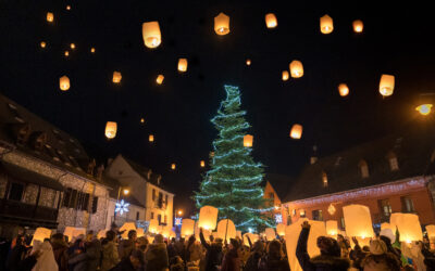 L’associació de comerciants d’Arties i l’EMD d’Arties i Garòs anuncien que aquest any sí haurà encesa de l’arbre de Nadal i llançament de fanals al cel